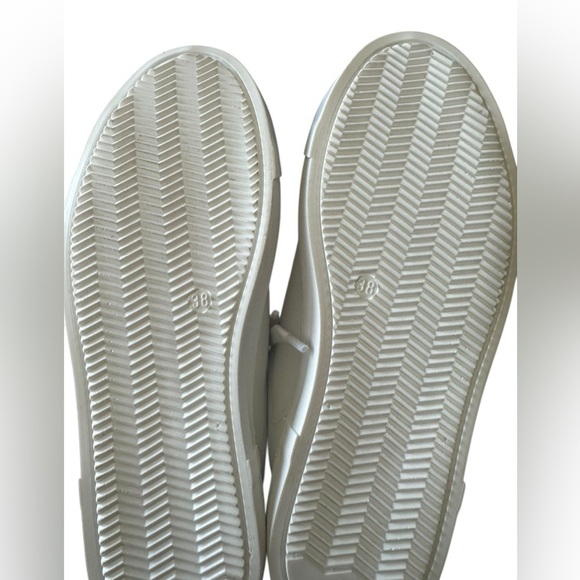 Valentino White Leather Sneakers size 38 - Picture 9 of 11